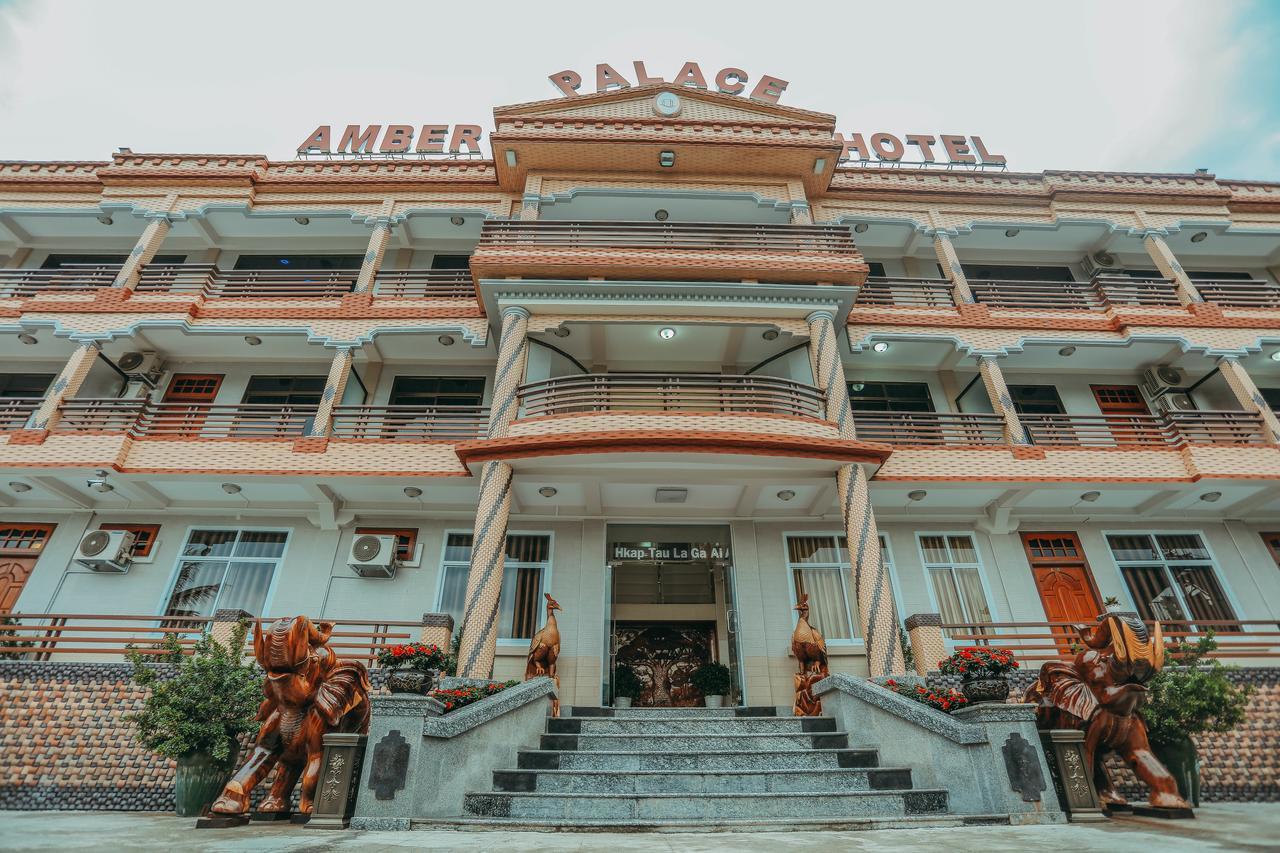 Amber Palace Hotel Myitkyinā エクステリア 写真