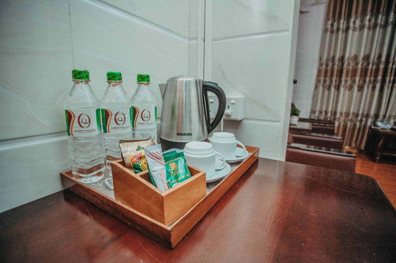 Amber Palace Hotel Myitkyinā エクステリア 写真